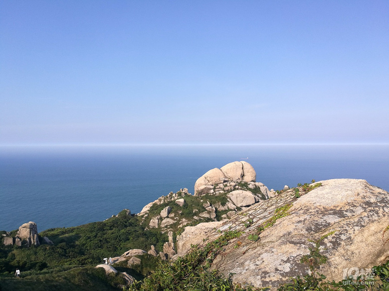 我在東極島,看海。