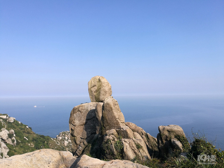 我在東極島,看海。