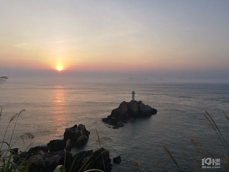 我在東極島,看海。