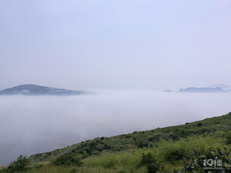 我在東極島,看海。