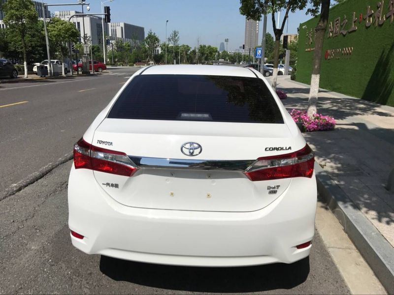 个人车 急卖 急卖 ￥11万 丰田卡罗拉 1.2t 白色