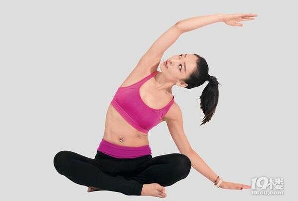 瑜伽4妙招,缓解颈椎痛-网友经验-养生保健-杭州