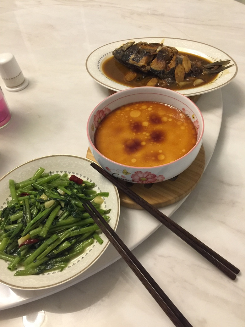 这些菜,是小时候的味道,家的味道