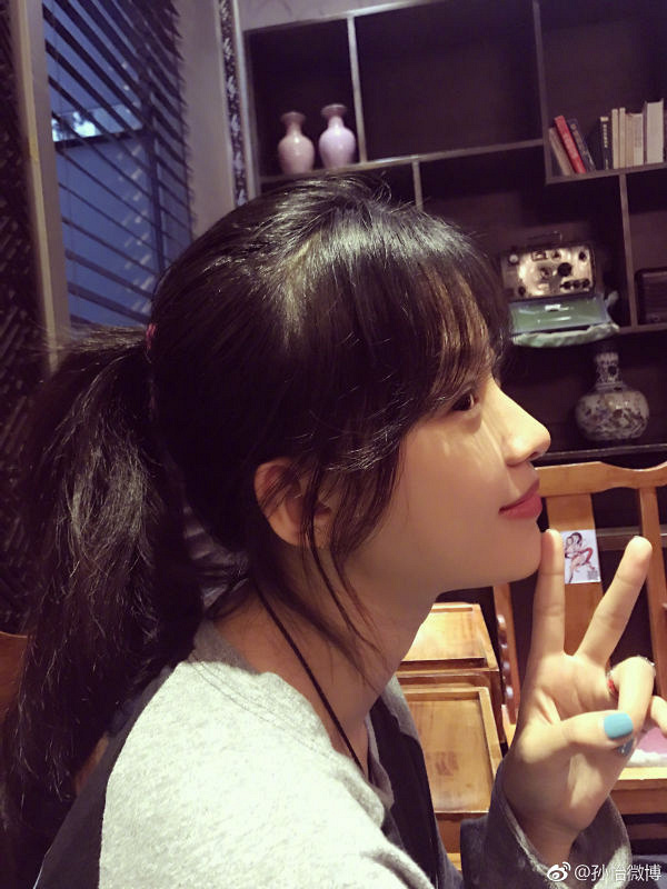 孙怡怀的是女孩?!“酸儿辣女”微博暴露信息,董子健的评论超有