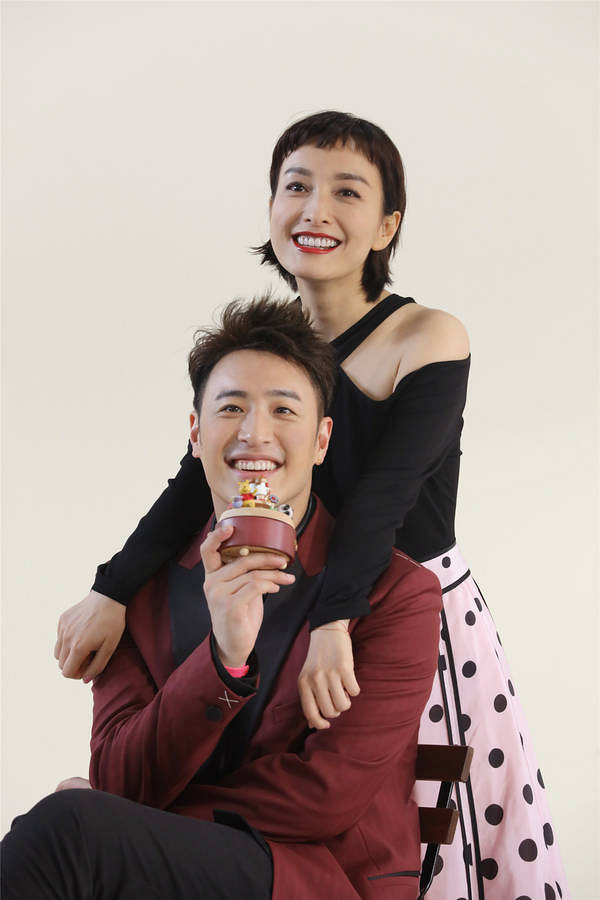 无尾熊cp亲密拍摄时尚大片 潘玮柏坦言想组建家庭