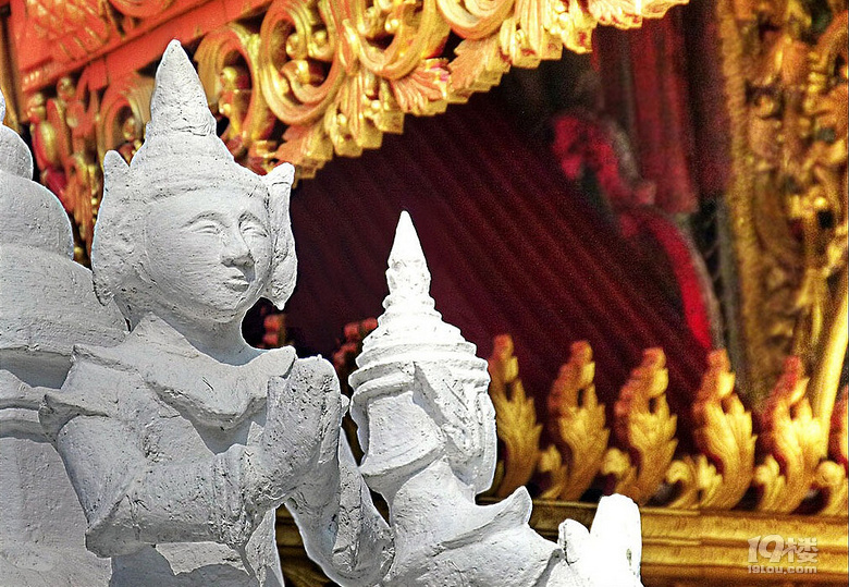 给你一场3000块的旅行，你能想到要去哪里，来来来，进来说