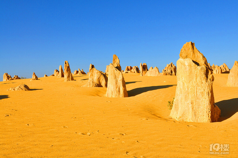 给你一场3000块的旅行，你能想到要去哪里，来来来，进来说