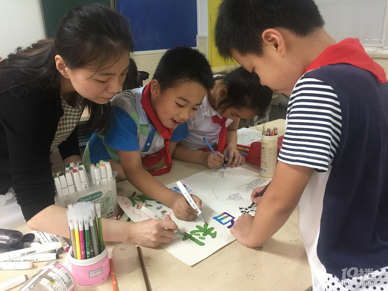 最美教师,实践跨学科素养--杭州市饮马井巷小