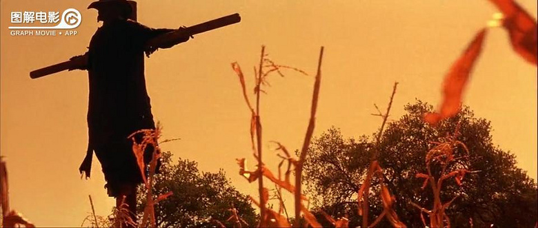 图解电影《惊心食人族2》食人魔的校车罐头开