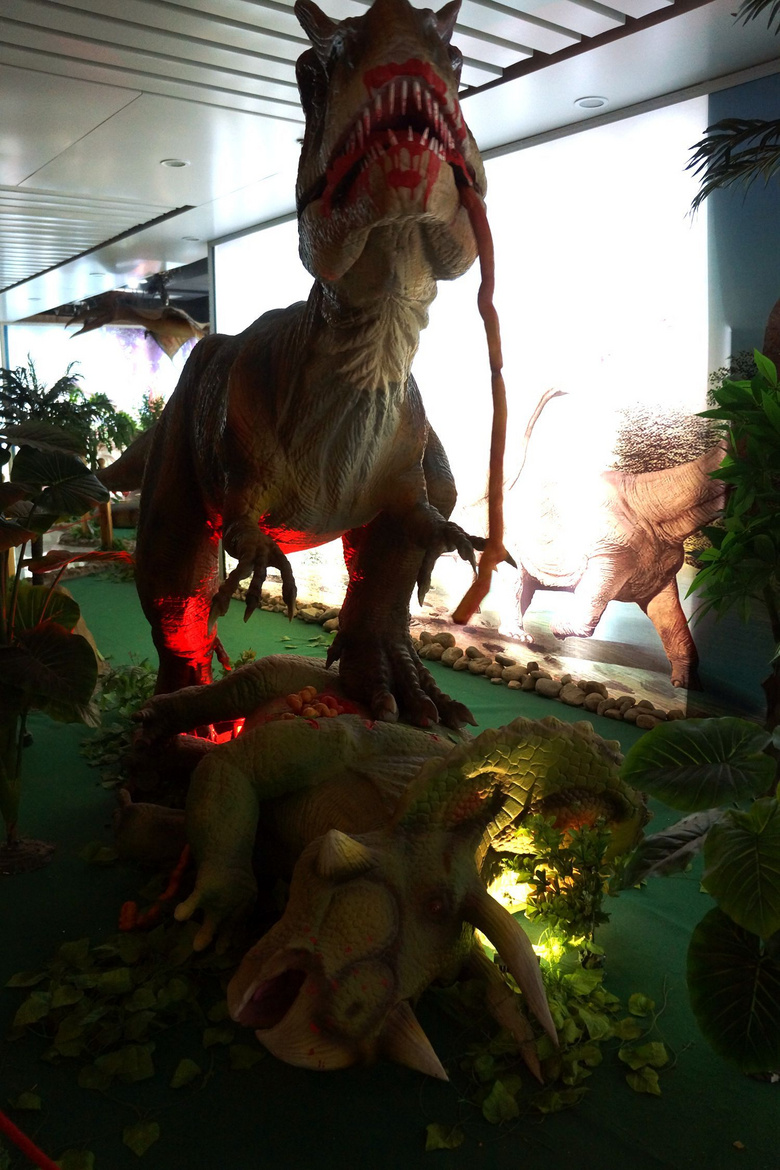 三叠泉黔龙大观园