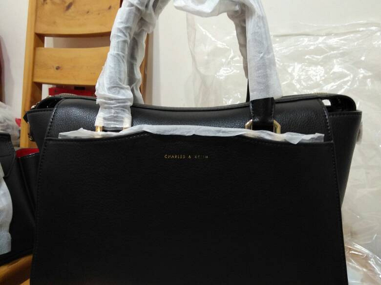 转全新小ck包_重庆跳蚤市场__杭州19楼