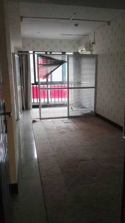 西湖区留下街道君逸汇房子出租,可注册公司。