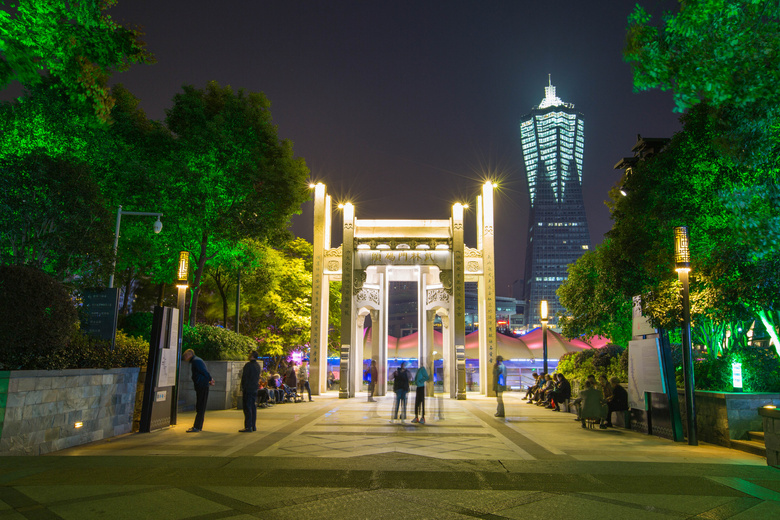 【天堂夜色美轮美奂武林门】