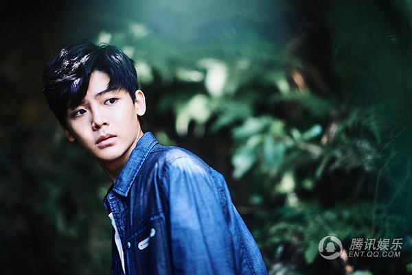 《推理笔记》今日开播 侯明昊柯南附体烧脑断