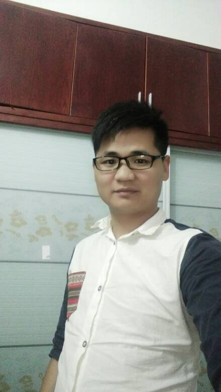 长兴人。身高175,体重140,不抽烟不_离异