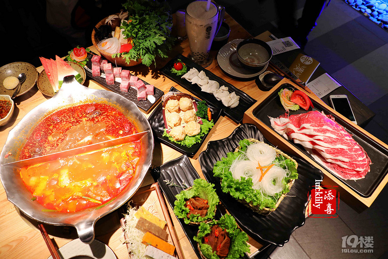 #暖冬美食节# 呷哺集团倾力打造的台湾网红凑