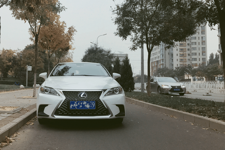 女人的话都不可信,又被媳妇儿骗了-聊车评车-准