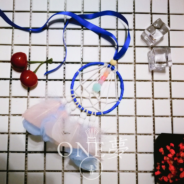 晚上做噩梦啦?不要怕,让我编织一个美好的梦境