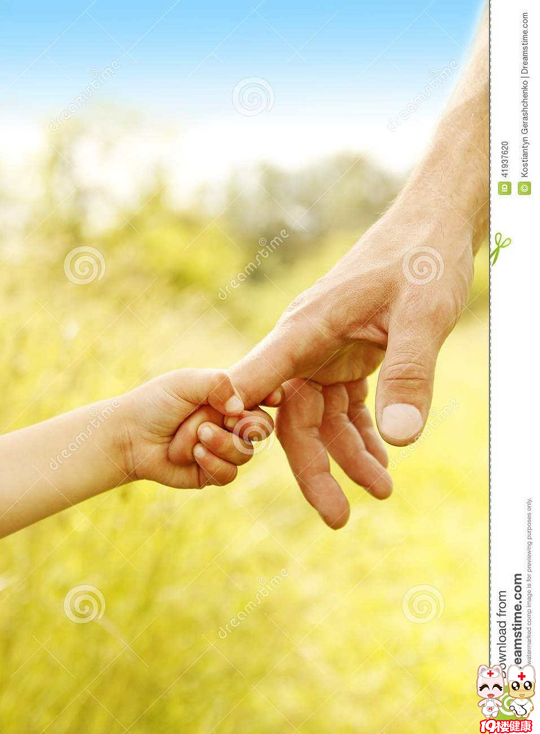 八.希望做子女的多陪陪父母,多和他们沟通_女