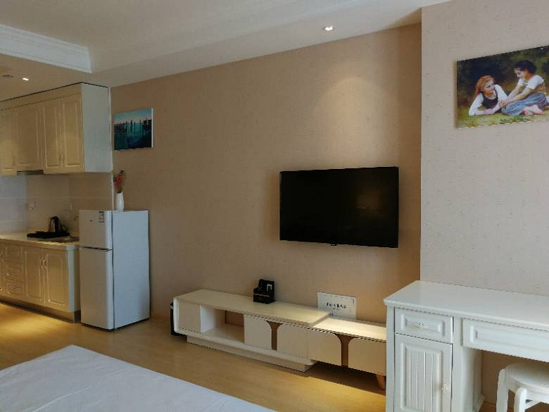 高薪聘【店长助理】【前台主管】【客房服务员