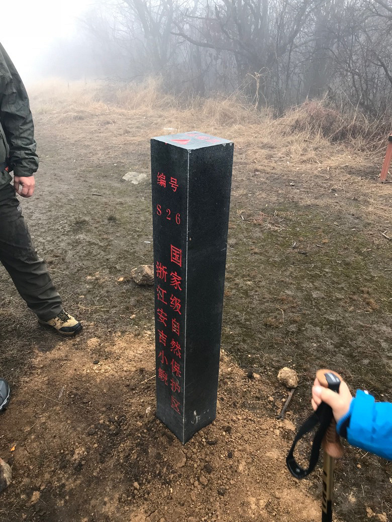 徒步7小时,吹最冷的风走最野的路,记录被登山精附体的一天