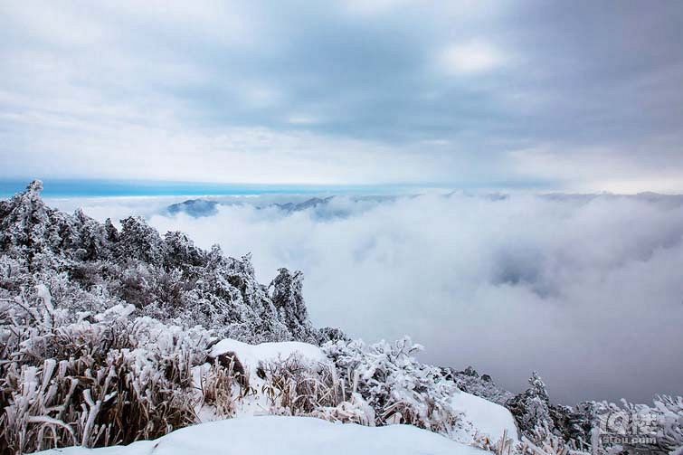 勇闯山巅云海,傲视天目七峰