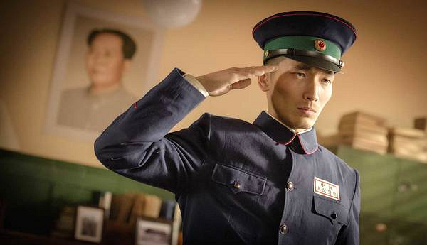 《风筝》暌违四年终开播 马驰演绎四十年间谍生涯-大陆剧-好看的电视
