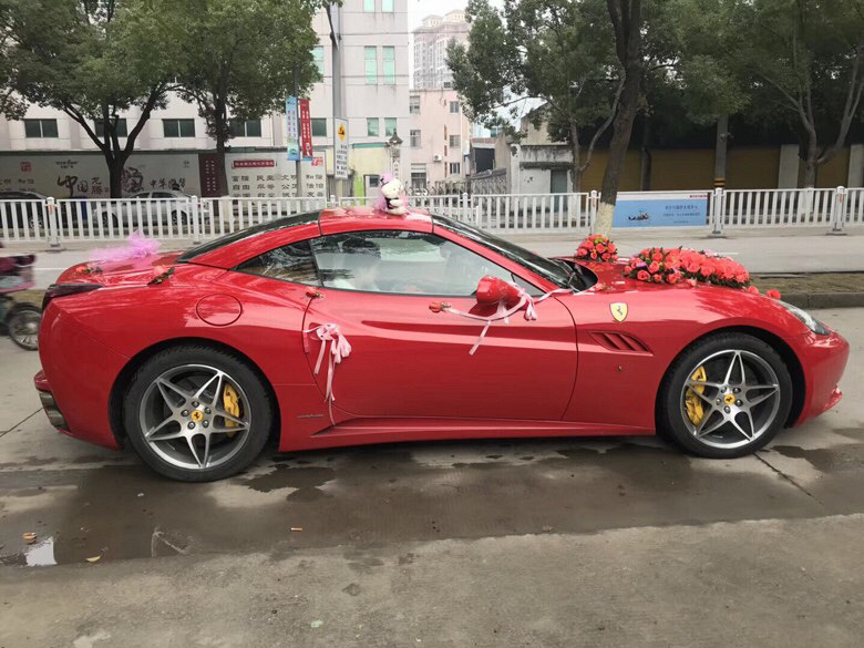 晚上有约的吗 单身的我好寂寞 自带代步工具