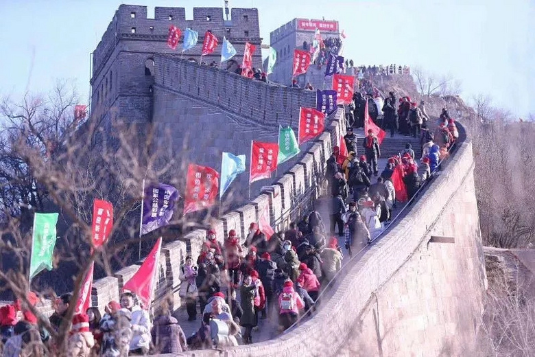 登高欲穷千里目,凭栏望远再启航