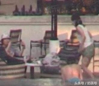 卓伟,狗仔之王的成长史