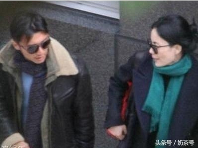 卓伟,狗仔之王的成长史