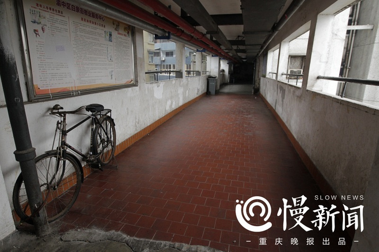 24层无电梯高楼成网红,每天十几拨人来看稀奇