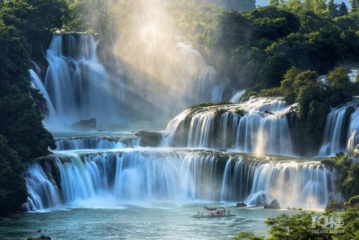 德天瀑布是中国最美的跨国瀑布,中国与越南