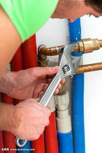 水维修,安装上下水管,、水管接头水龙头阀门,水