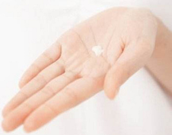 怎样按摩能使胸变大 介绍最佳丰胸按摩手法