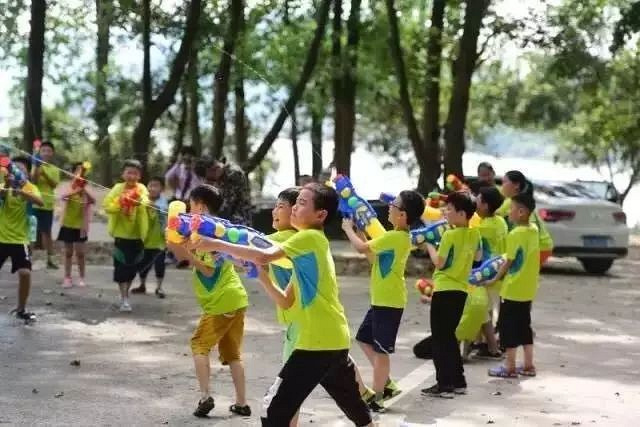 徜徉荻蒲古村花海,探索富春江桐洲岛深度亲子营(2日)