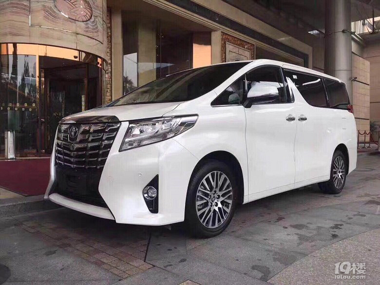 丰田埃尔法租车,杭州丰田保姆车租赁,丰田7座