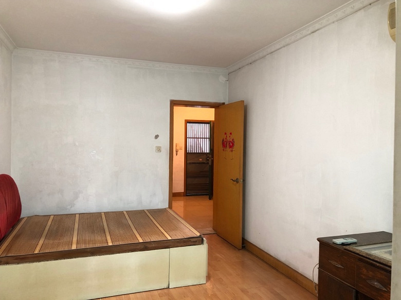 亲自动手搞卫生的温馨小屋开租啦!