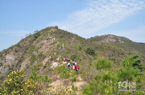 参禅千年乌石寺，徒步最美山脊线， 龙游乌石山环线活动招募