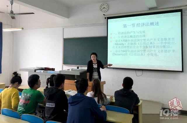 假如妈妈和女友一起掉进水里你先救谁武昌工学