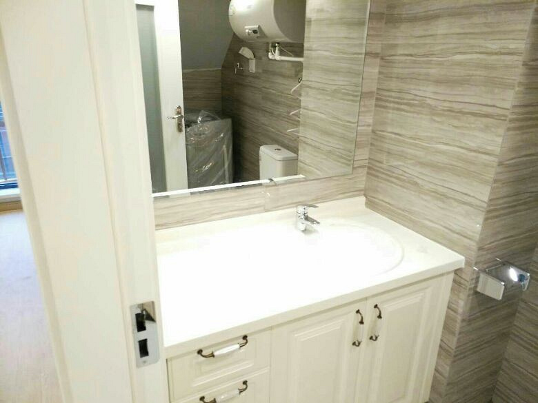 出租房屋.地址在东亚新干线彭埠地铁附近,新精