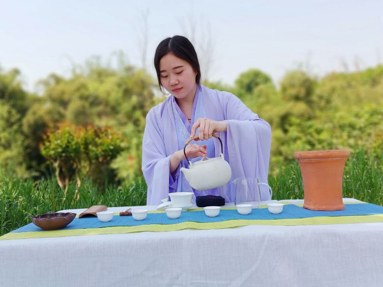 总将少女拟绿茶,古典小姐姐与绿茶的美照