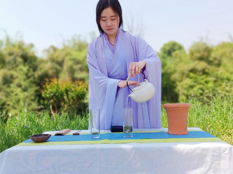 总将少女拟绿茶,古典小姐姐与绿茶的美照