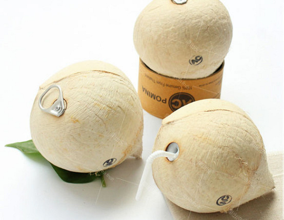 活久见像易拉罐一样的椰子拉开拉环就能喝