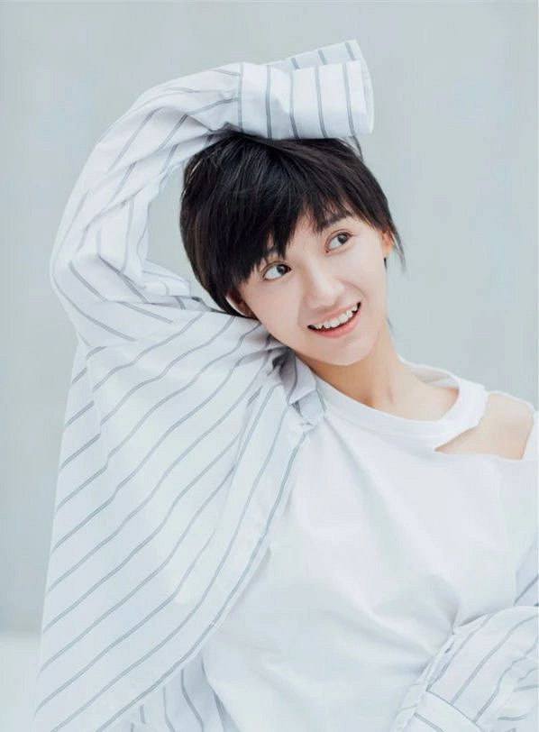 这部青春剧把清华两字倒过来写,依旧甜过《小美好》