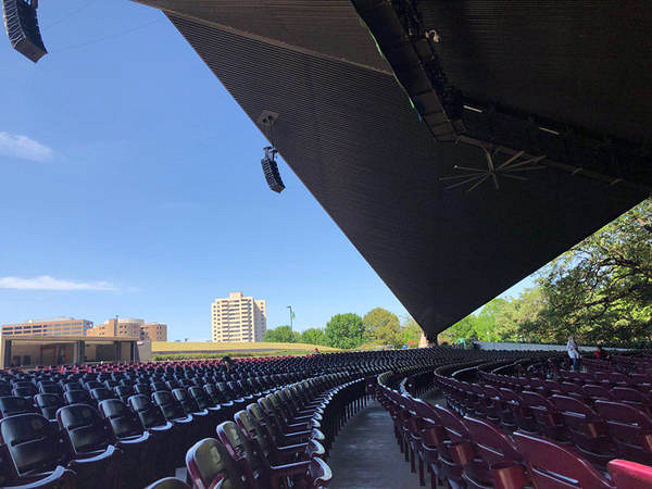 HAYA乐团迁徙休斯顿开唱 户外剧场唱响东方