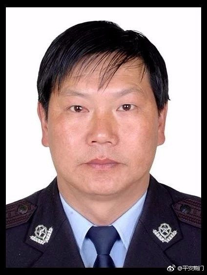 "老刘平时面对困难和危险的时候,总是挺身而出&hellip;&hellip;"京山
