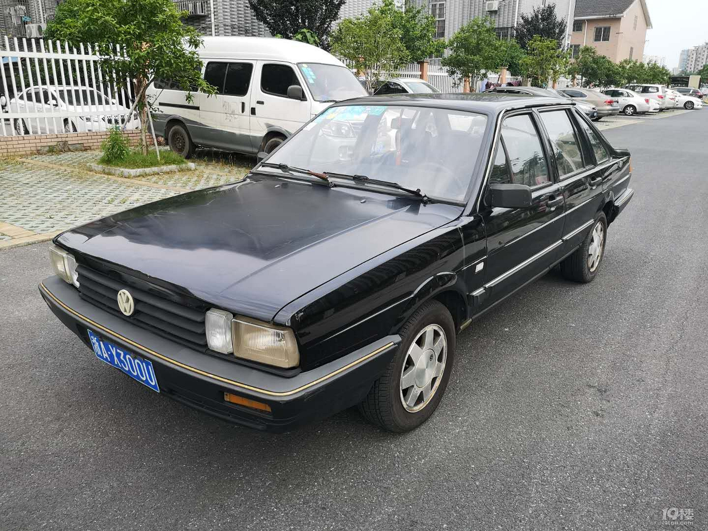 03年8月大众桑塔纳普桑1.8手动