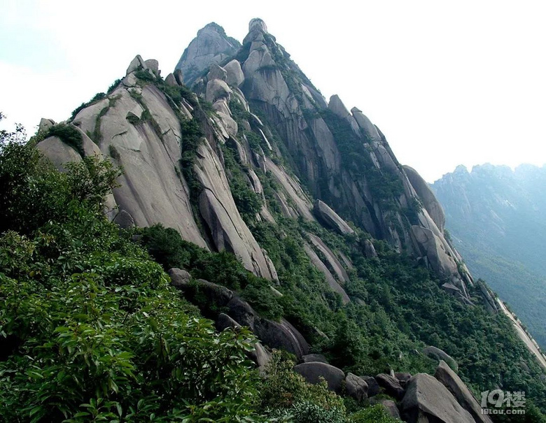 江西的睡美人,人見人愛的靈山