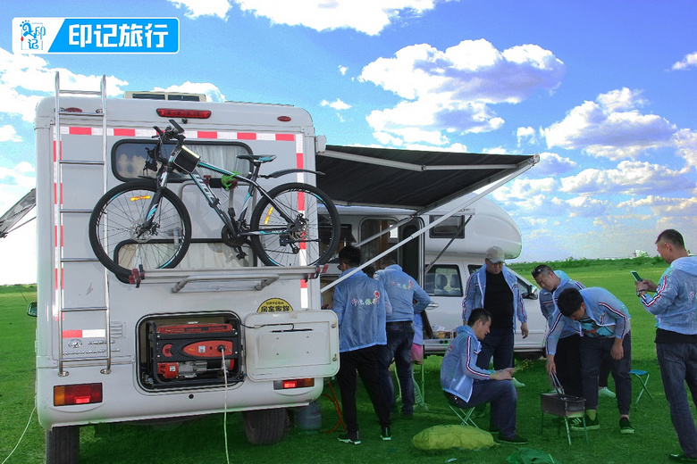 【呼伦贝尔房车旅行】高端房车露营“网红4+2趣骑”+慢节奏5日游